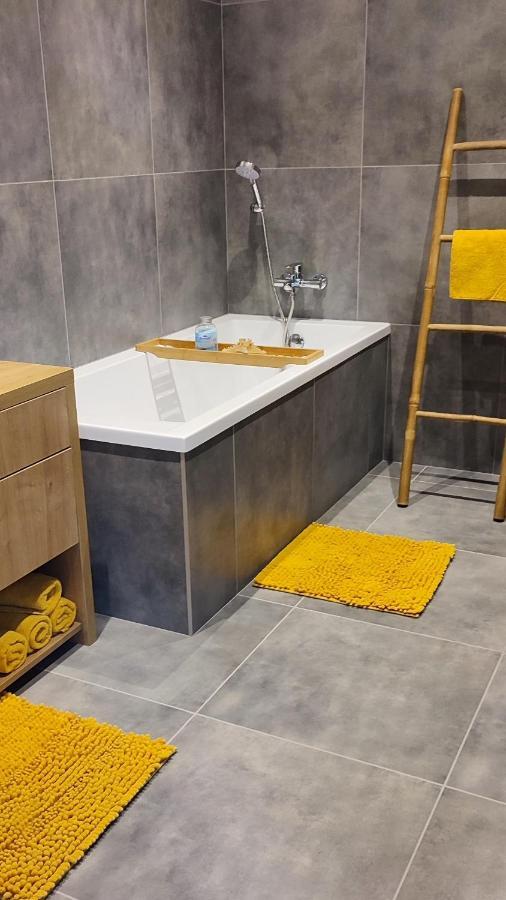 Ltm Apartman Spišská Nová Ves Exterior foto